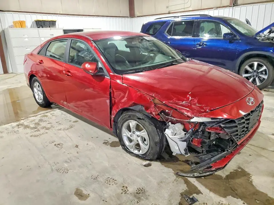 2023 HYUNDAI ELANTRA SE  