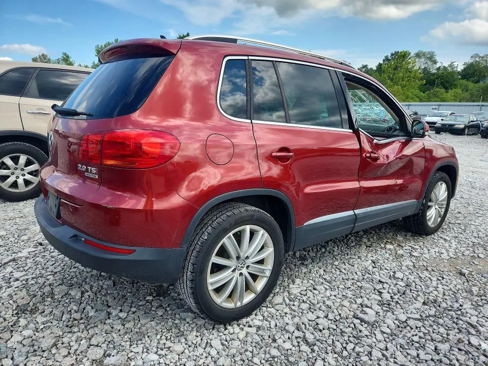 2015 VOLKSWAGEN TIGUAN S  
