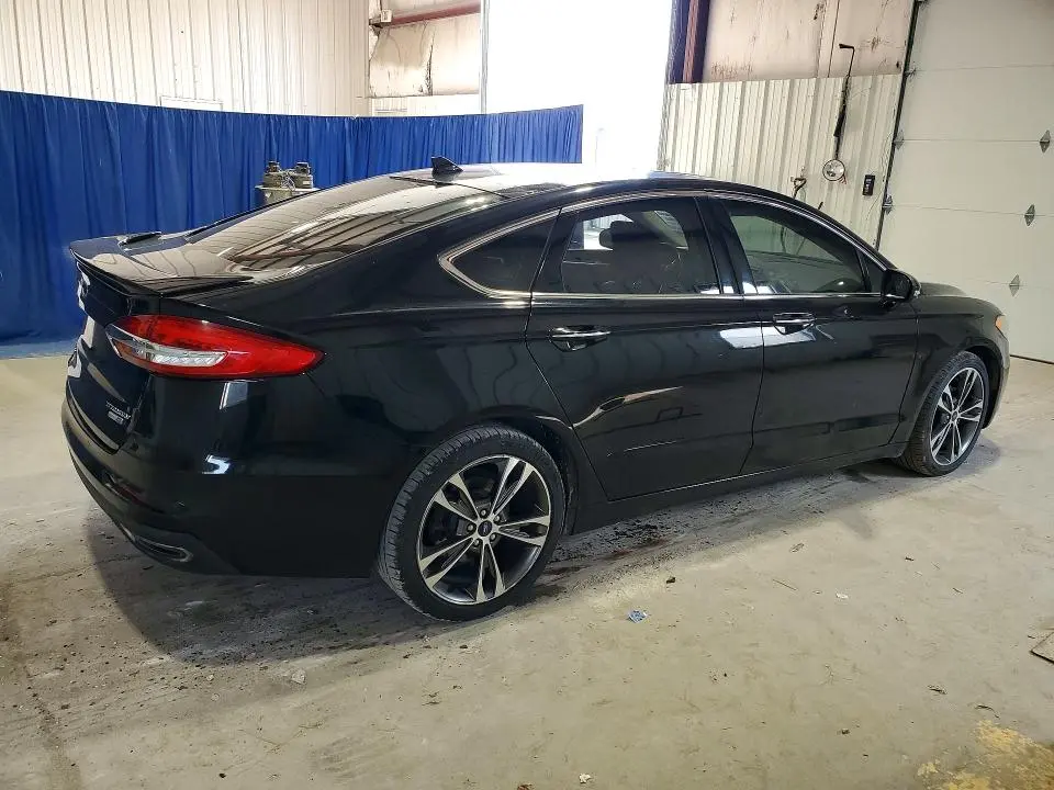 2019 FORD FUSION TITANIUM  