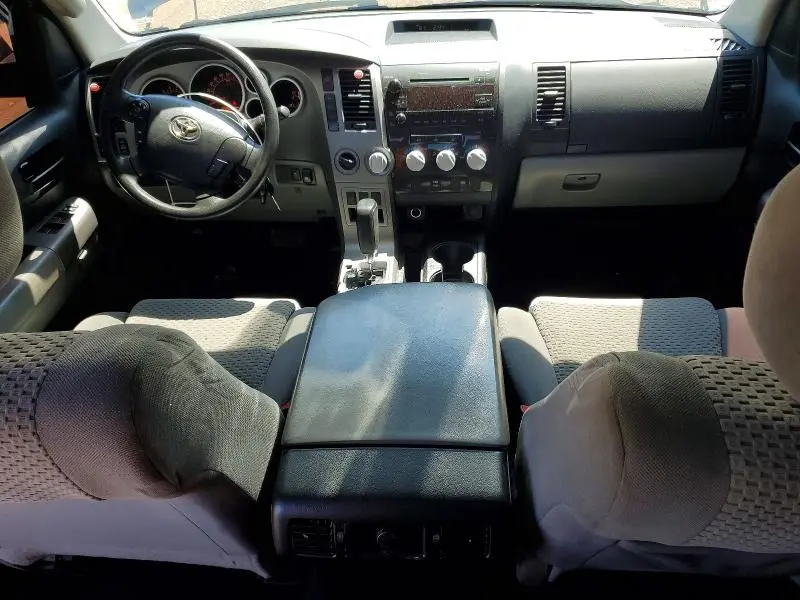 2013 TOYOTA TUNDRA CREWMAX SR5  