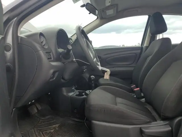 2019 NISSAN VERSA S