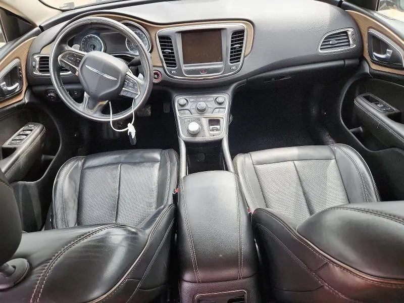 2015 CHRYSLER 200 C  