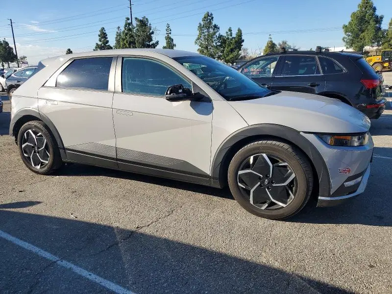 2024 HYUNDAI IONIQ 5 SE  
