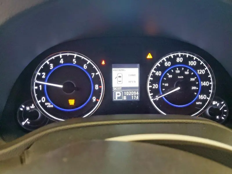 2012 INFINITI G37   