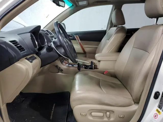 2013 TOYOTA HIGHLANDER LIMITED  