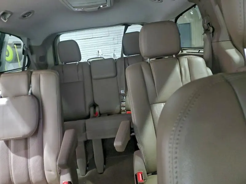 2014 CHRYSLER TOWN & COUNTRY TOURING L  