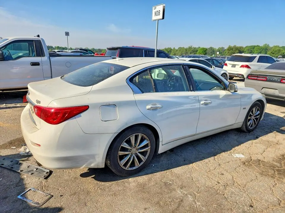 2017 INFINITI Q50 PREMIUM  