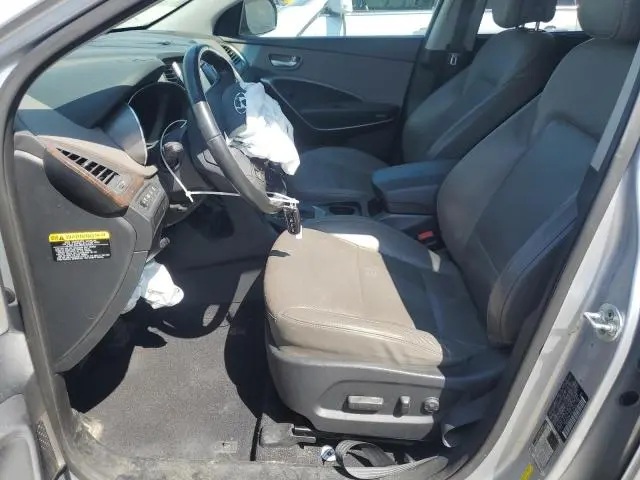 2017 HYUNDAI SANTA FE SE  