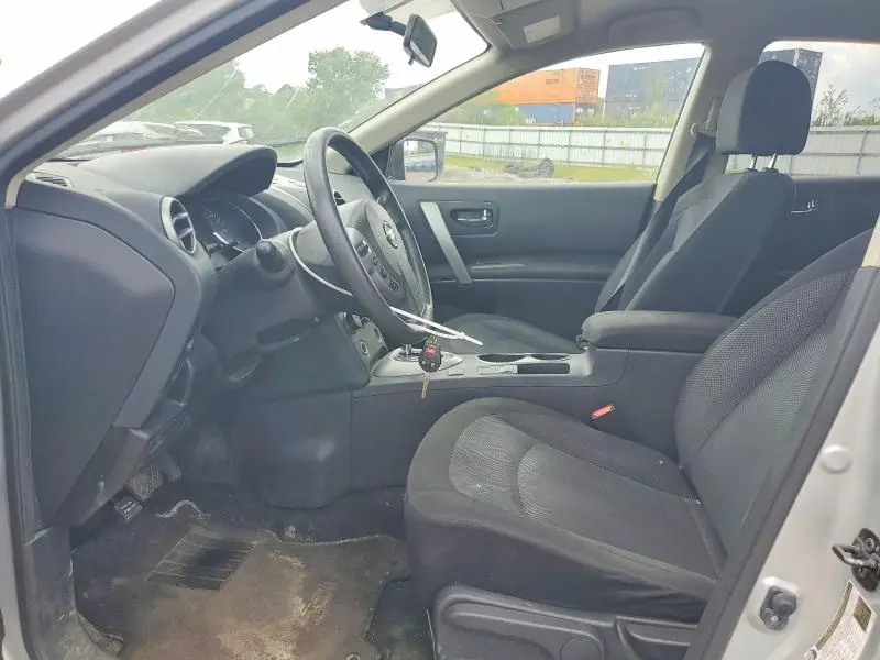 2012 NISSAN ROGUE S  