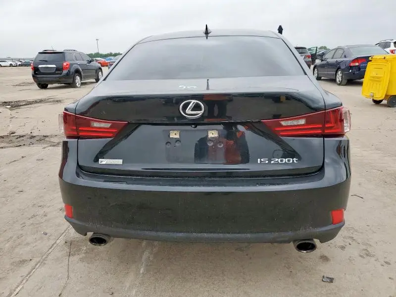 2016 LEXUS IS 200T