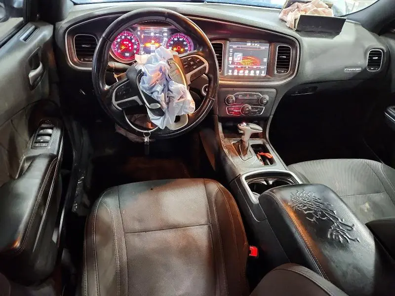 2015 DODGE CHARGER SXT  