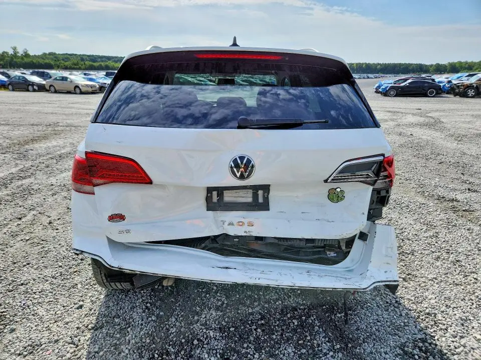 2022 VOLKSWAGEN TAOS SE  