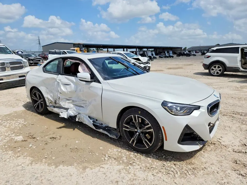 2026 BMW 230XI   