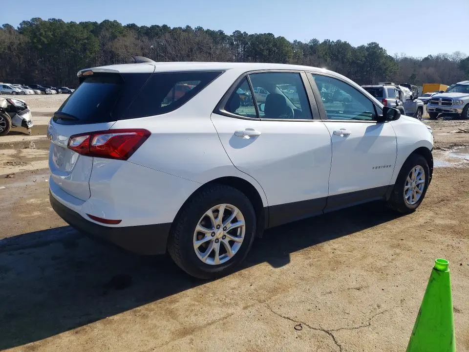 2020 CHEVROLET EQUINOX LS  
