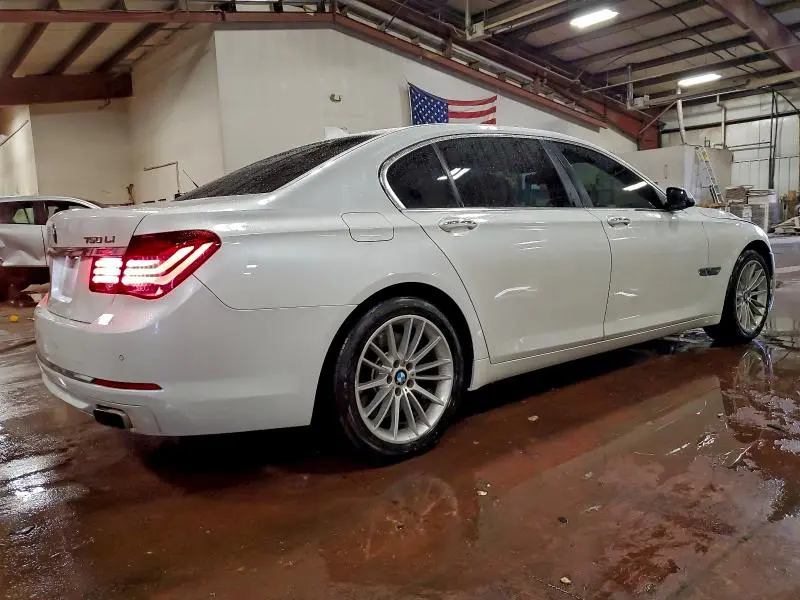 2013 BMW 750 LXI  