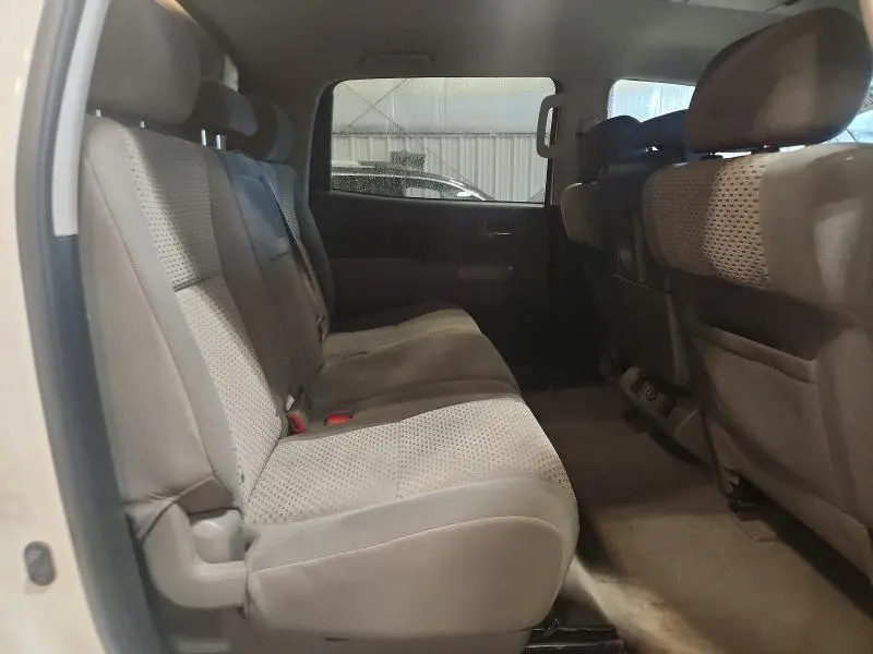 2010 TOYOTA TUNDRA CREWMAX SR5  