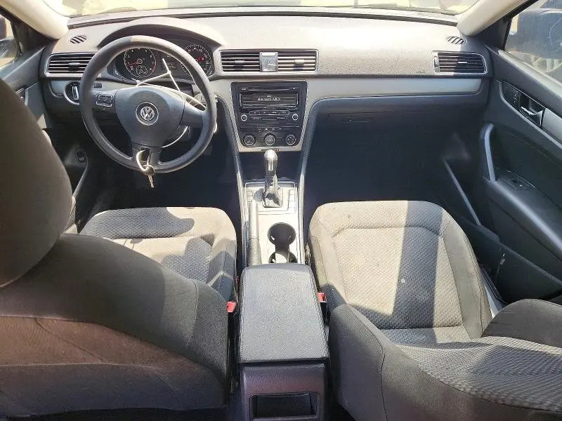 2014 VOLKSWAGEN PASSAT S  