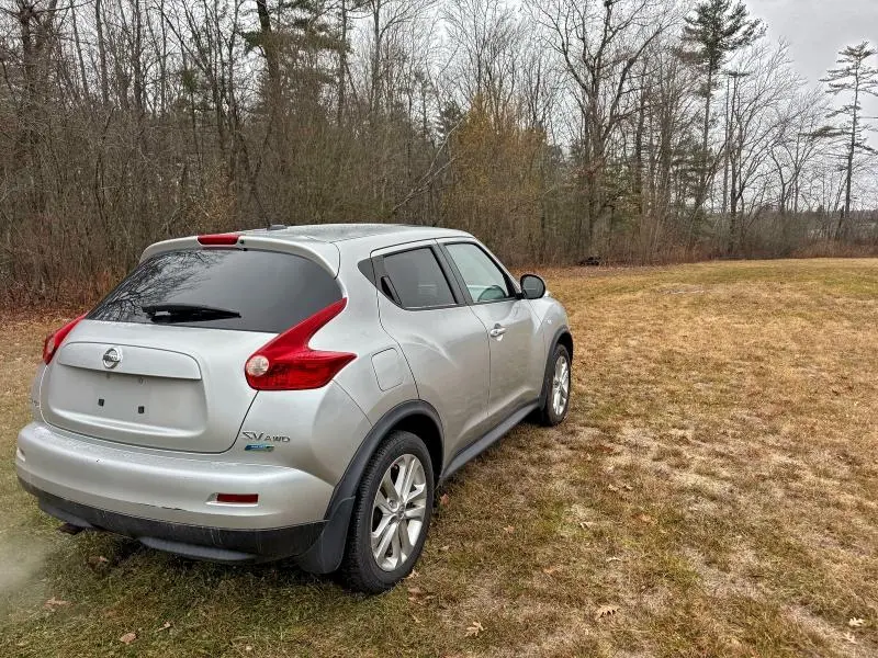 2014 NISSAN JUKE S  
