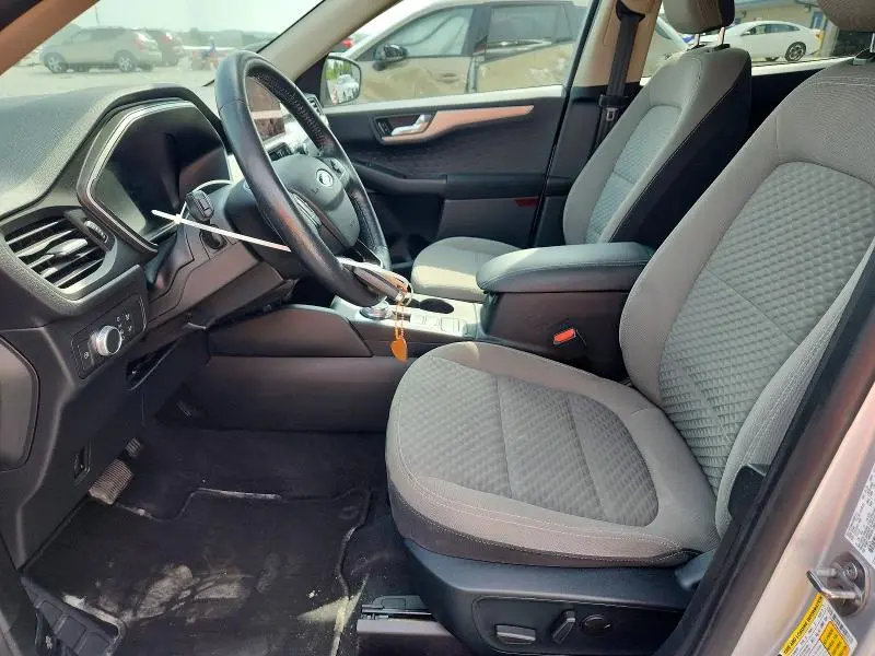 2020 FORD ESCAPE SE SPORT  