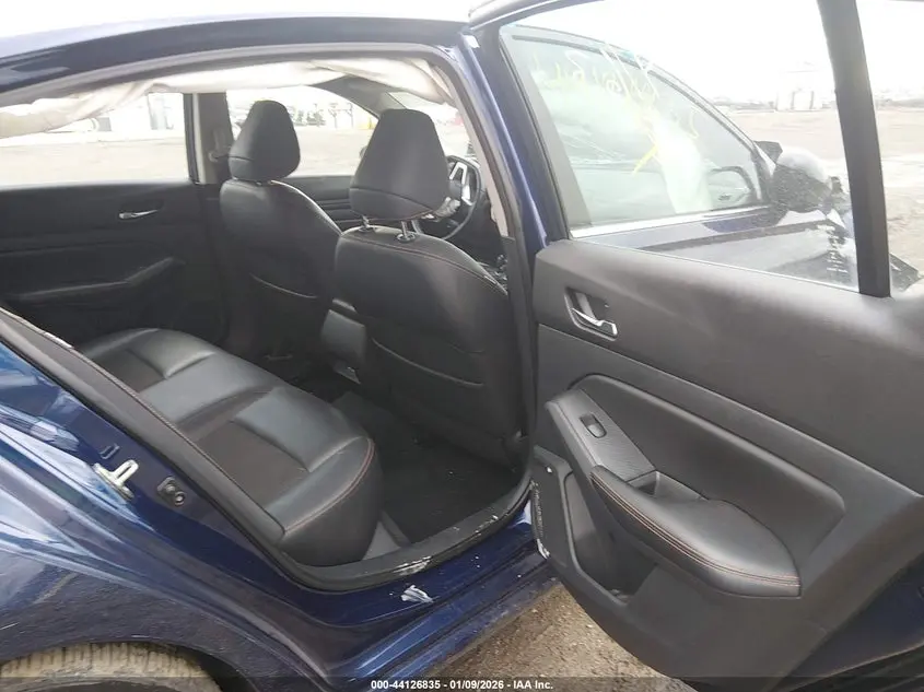 2020 NISSAN ALTIMA SR FWD