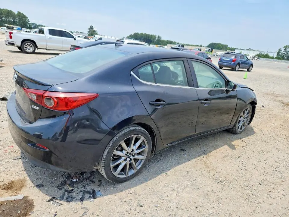 2018 MAZDA 3 GRAND TOURING  
