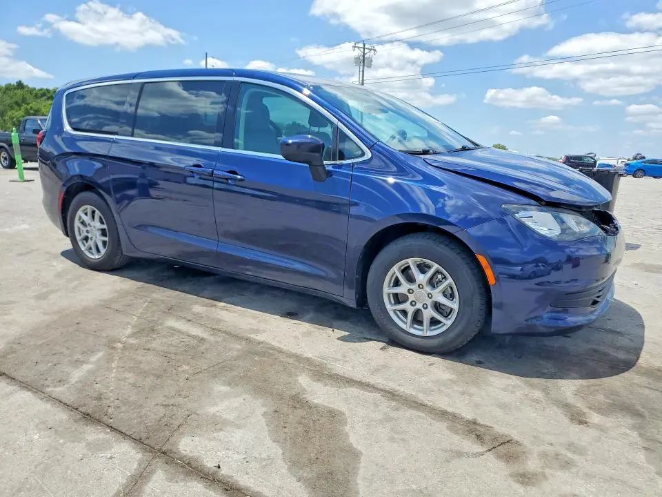 2019 CHRYSLER PACIFICA TOURING  