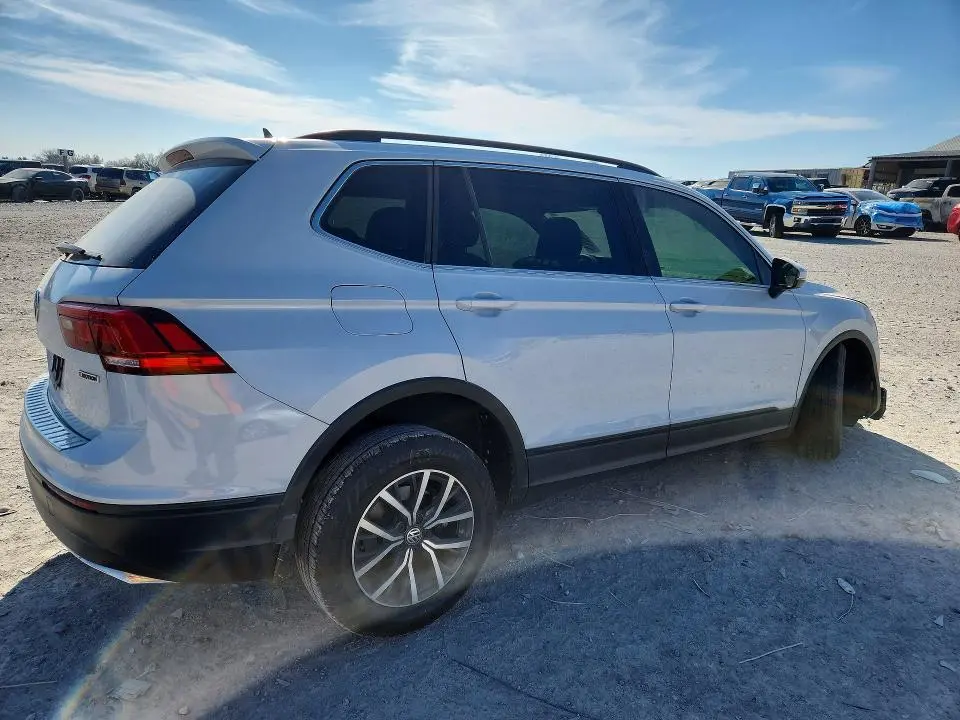 2019 VOLKSWAGEN TIGUAN SE  