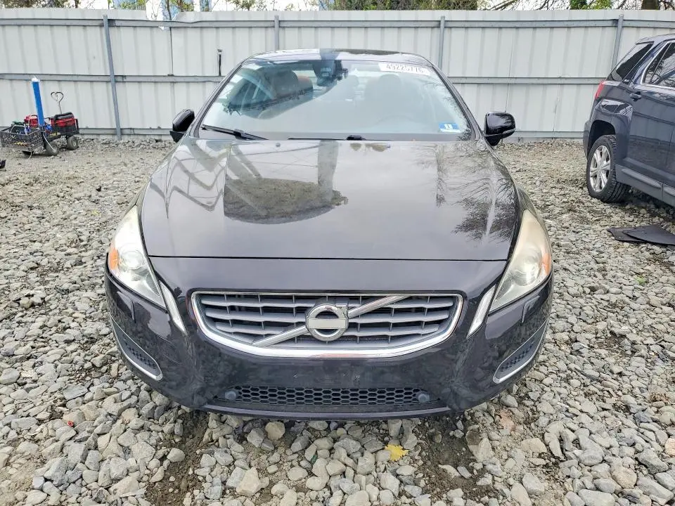 2013 VOLVO S60   