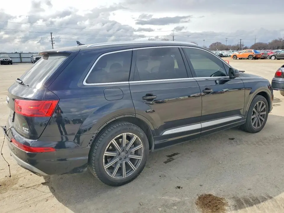 2017 AUDI Q7   