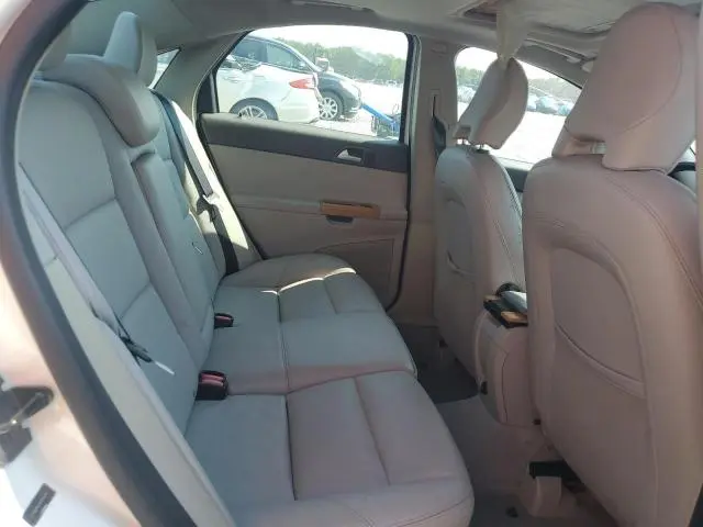 2010 VOLVO S40 2.4I  