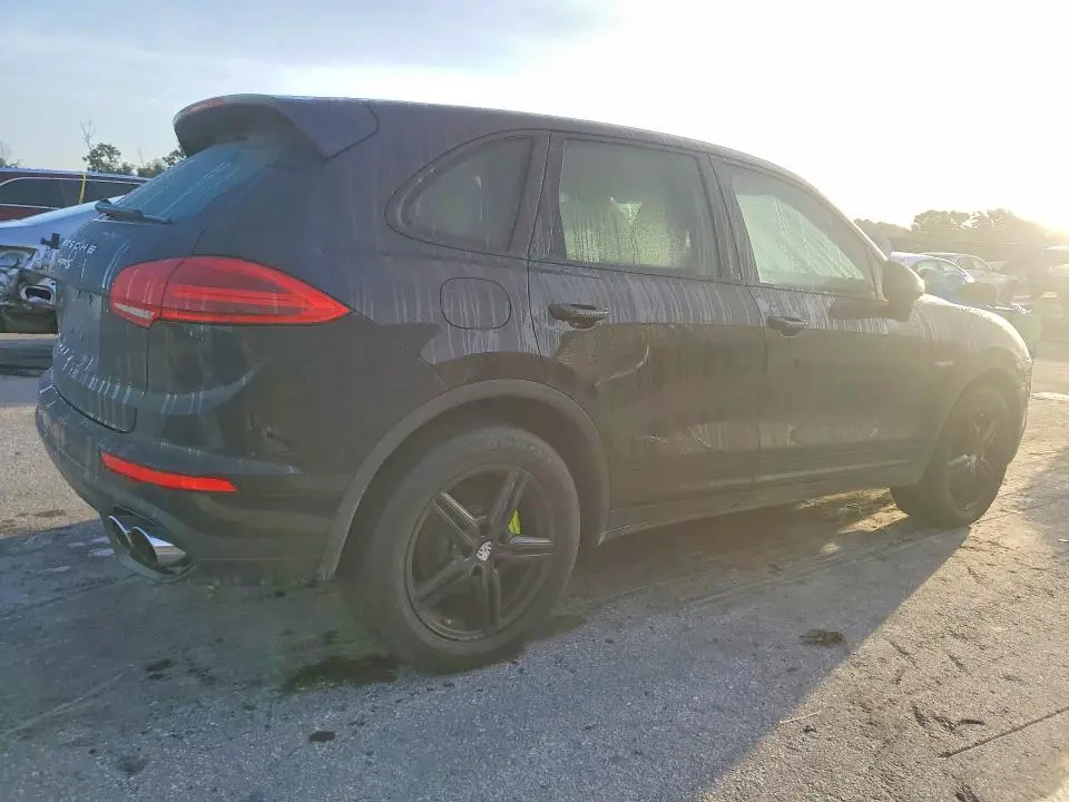2016 PORSCHE CAYENNE SE HYBRID  