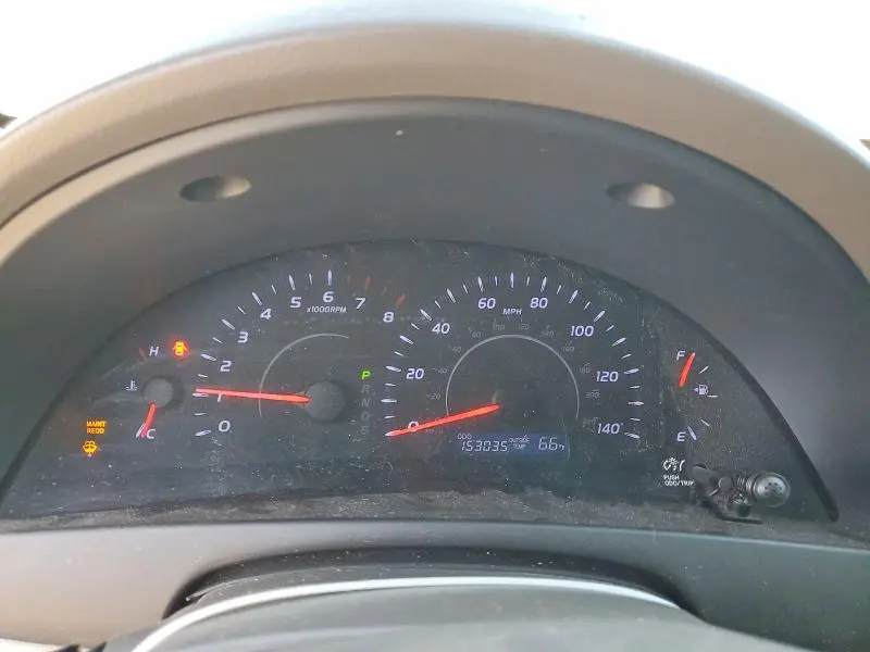 2010 TOYOTA CAMRY LE  