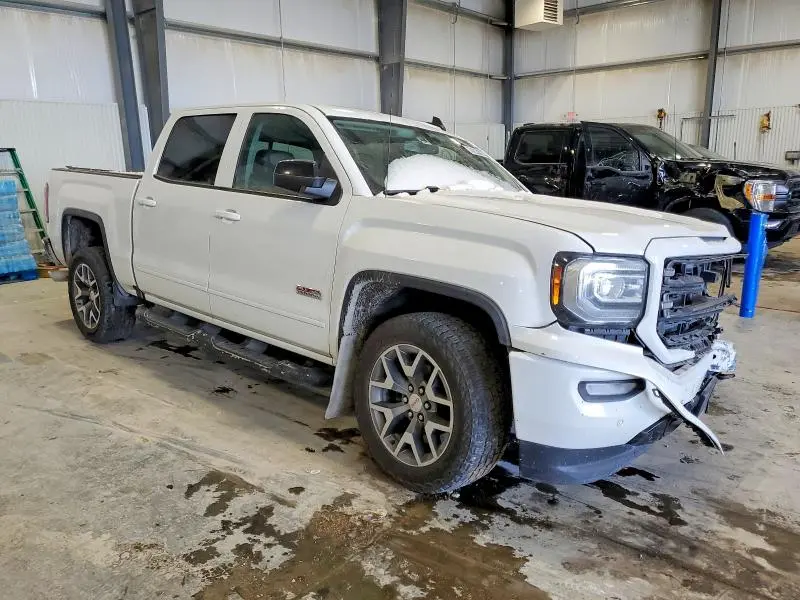 2017 GMC SIERRA K1500 SLT  
