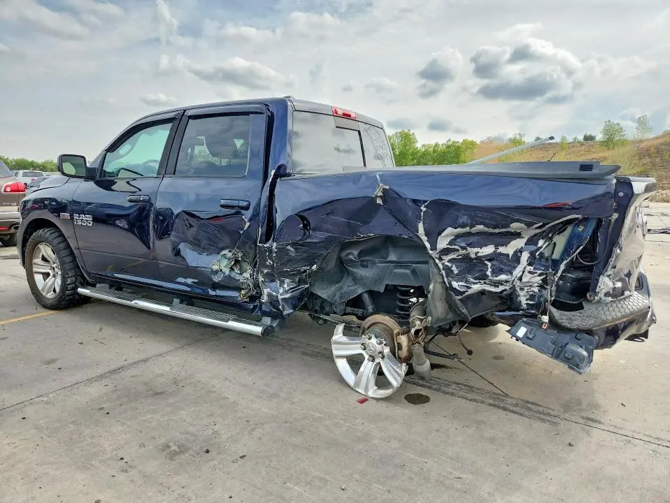 2015 RAM 1500 SPORT  