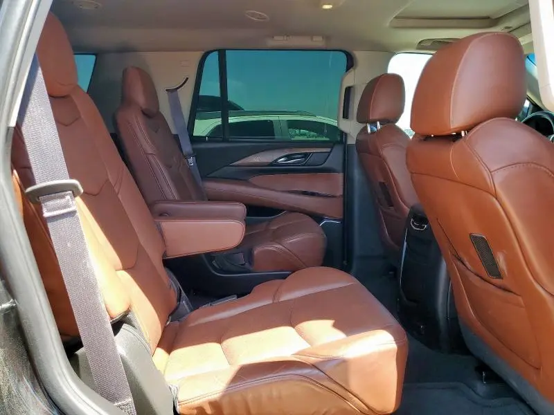 2015 CADILLAC ESCALADE LUXURY  