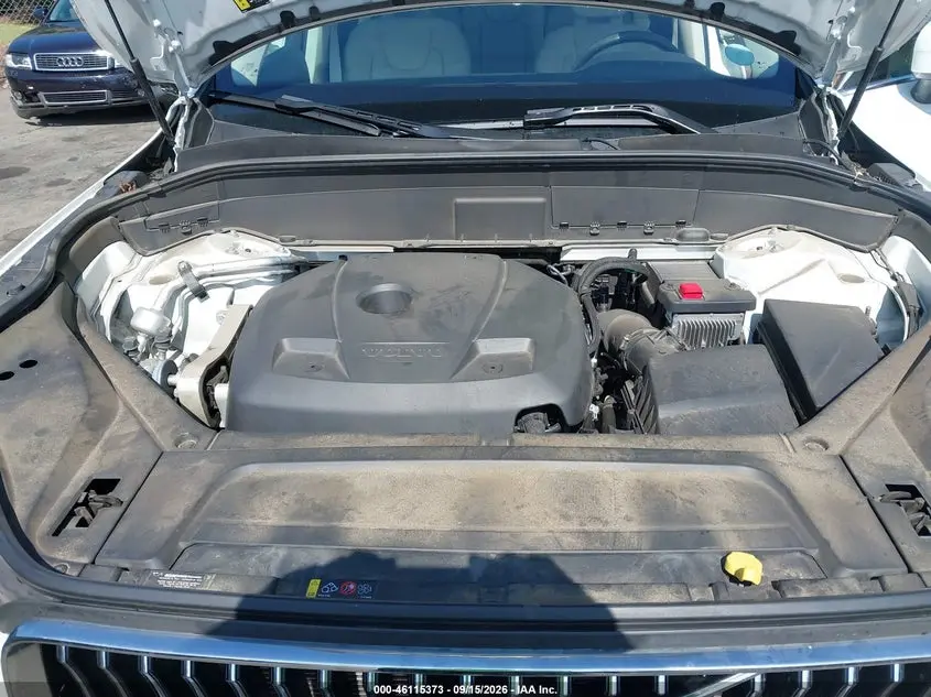 2022 VOLVO XC90 T5 MOMENTUM 7 PASSENGER