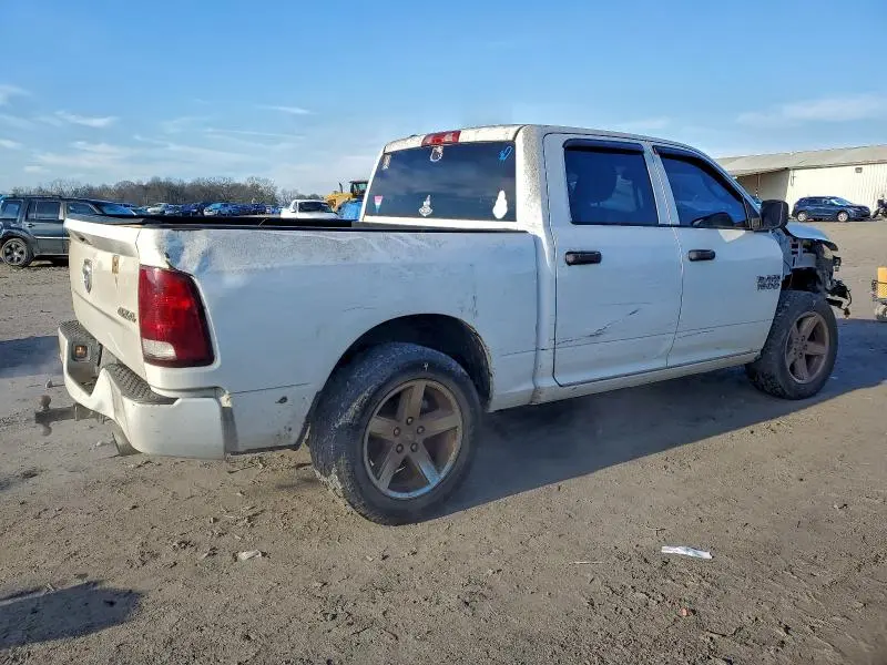 2014 RAM 1500 ST  