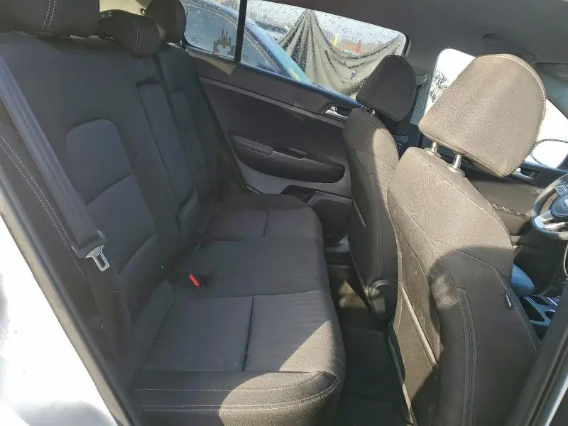 2021 KIA SPORTAGE LX  