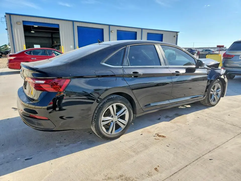 2024 VOLKSWAGEN JETTA SE  