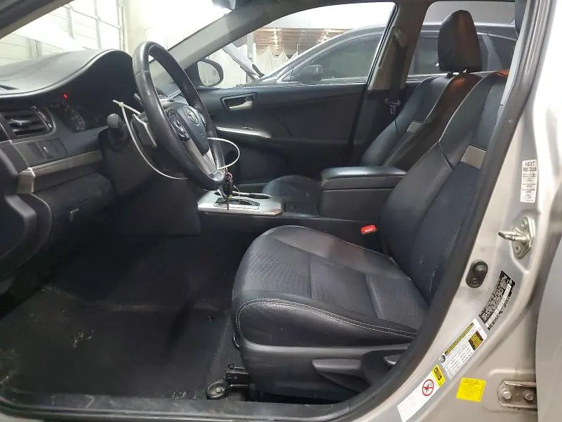 2013 TOYOTA CAMRY SE  
