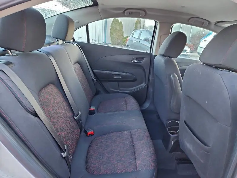 2017 CHEVROLET SONIC LT  