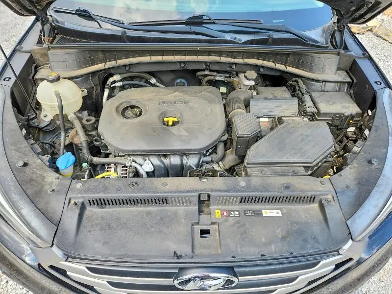 2018 HYUNDAI TUCSON SE  