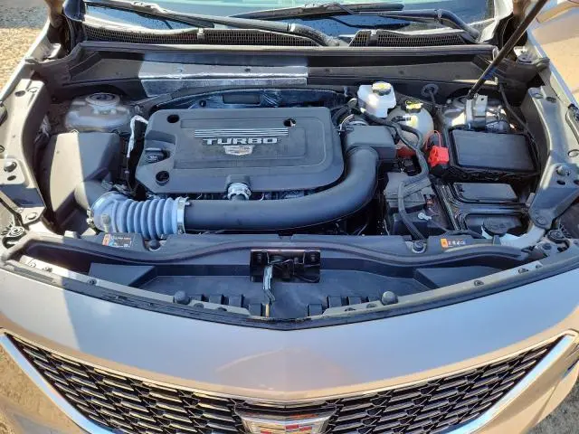 2023 CADILLAC XT4 PREMIUM LUXURY  