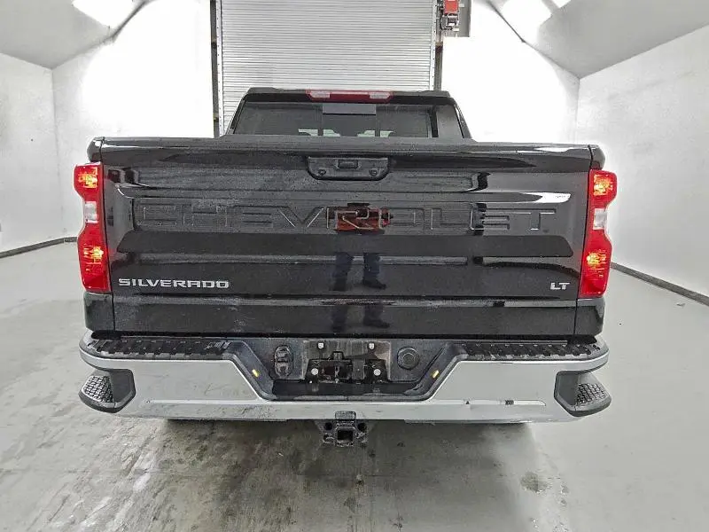 2024 CHEVROLET SILVERADO C1500 LT  