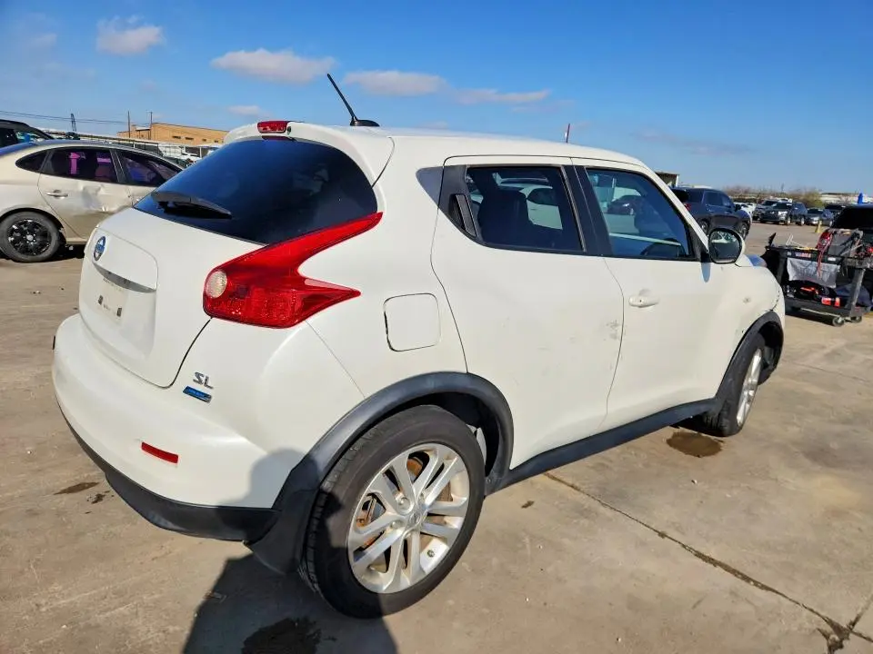 2013 NISSAN JUKE S  