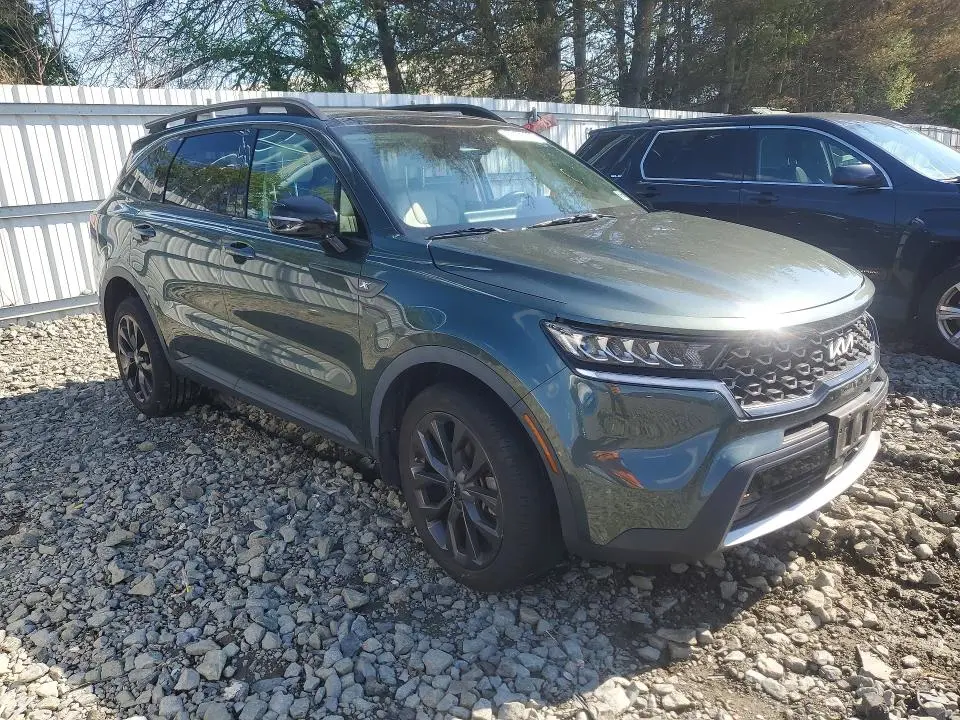 2022 KIA SORENTO EX  