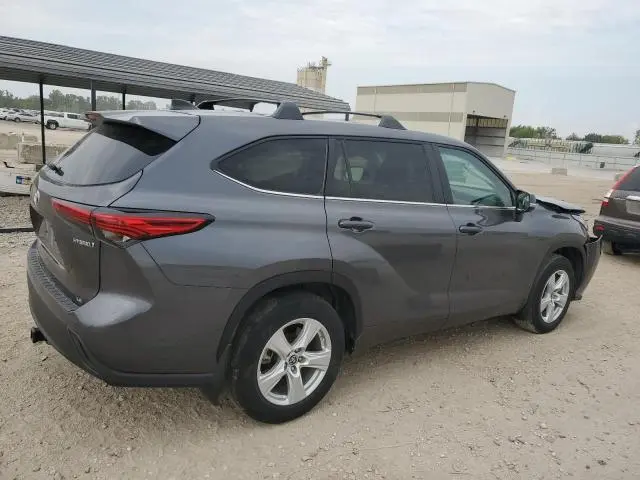 2023 TOYOTA HIGHLANDER HYBRID LE  