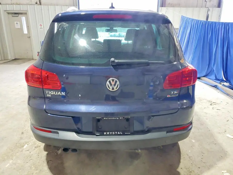 2016 VOLKSWAGEN TIGUAN S  