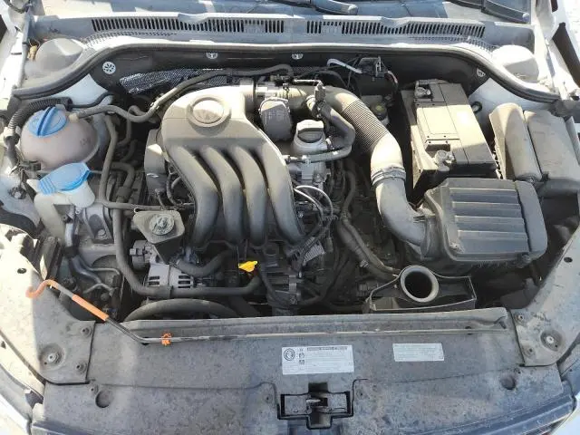 2013 VOLKSWAGEN JETTA BASE  