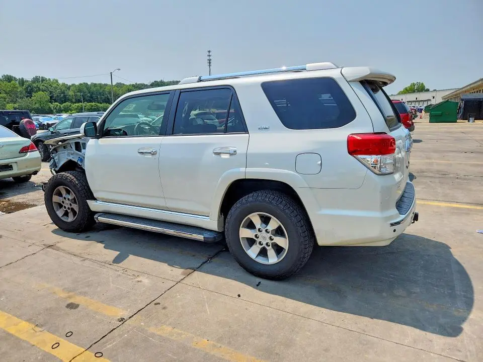 2012 TOYOTA 4RUNNER SR5  